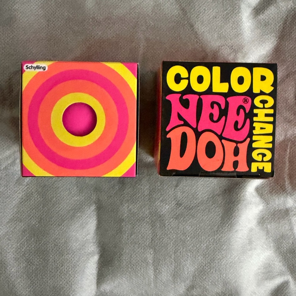 Color NeeDoh Change Stress Ball - Pink
